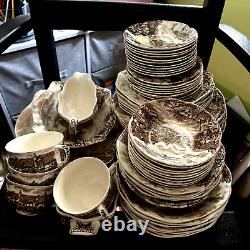 Vtg SET of 68 OLDE ENGLISH COUNTRYSIDE IRONSTONE DINNERWARE JOHNSON BROS. NICE