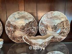 Vtg SET of 68 OLDE ENGLISH COUNTRYSIDE IRONSTONE DINNERWARE JOHNSON BROS. NICE